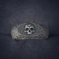 Textured Mini Signet ring